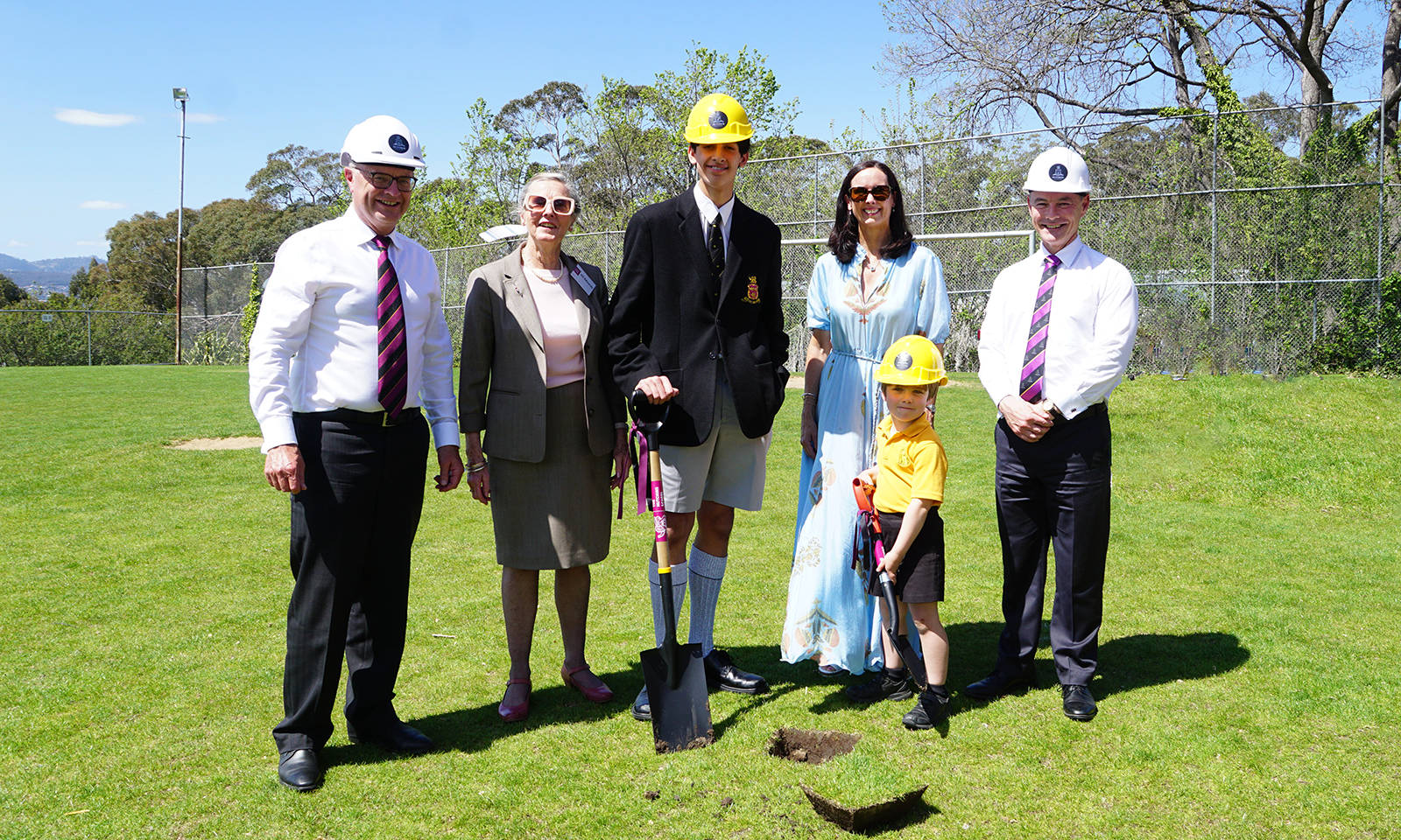 Jill Edwards and Louissa Johnson with Dr Rob McEwan, Mr Andrew Walker and student representatives, Liam Wilkinson (Year 10) and Davey Windsor (Pre-Kindergarten).